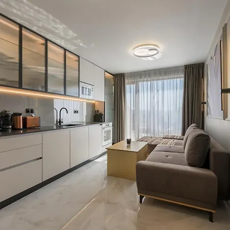 Lejlighed Sun Above Varna